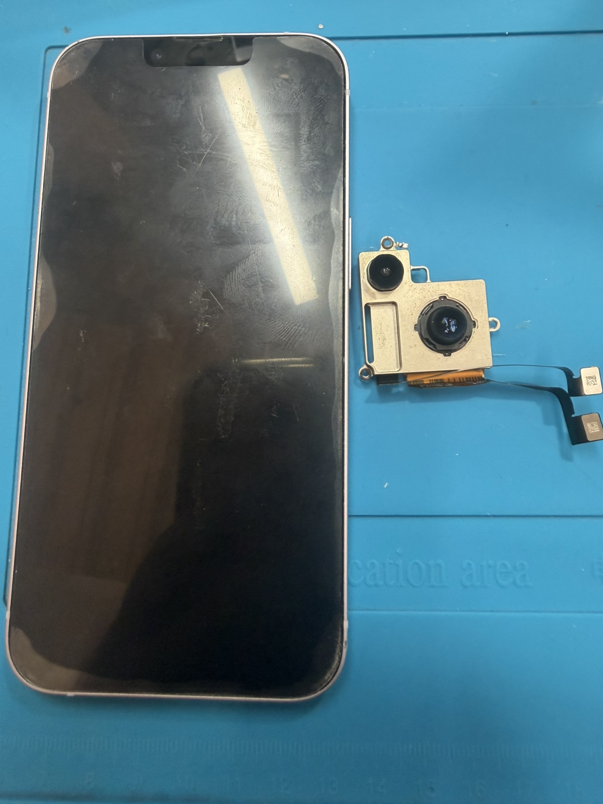 iPhone14(アイフォン14)の修理をさせていただきました。「スマホ修理工房　池袋P'パルコ本店」へ！