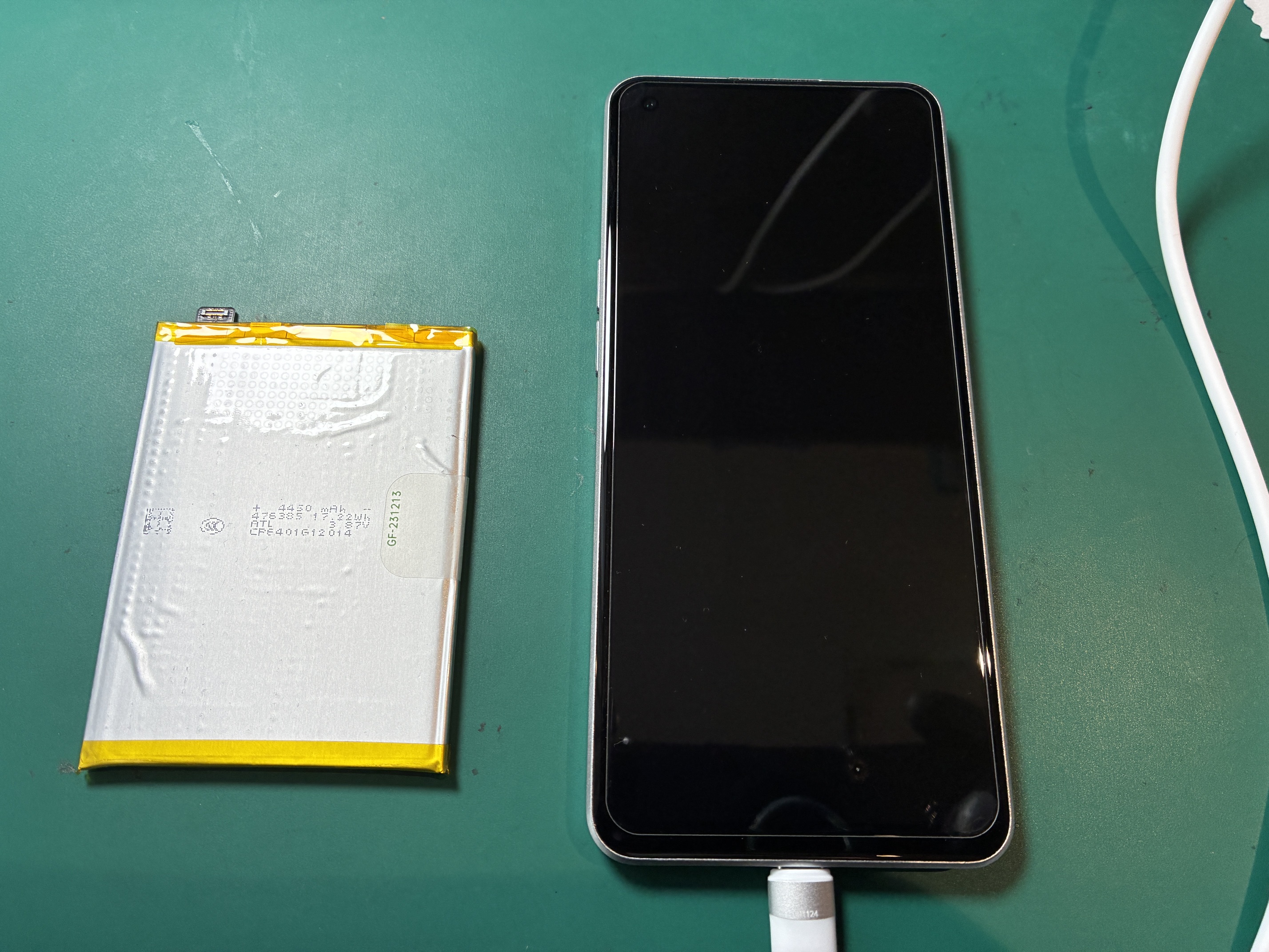 神戸市からお越しのお客様よりOPPO Reno9Aのバッテリー交換をご依頼いただきました！