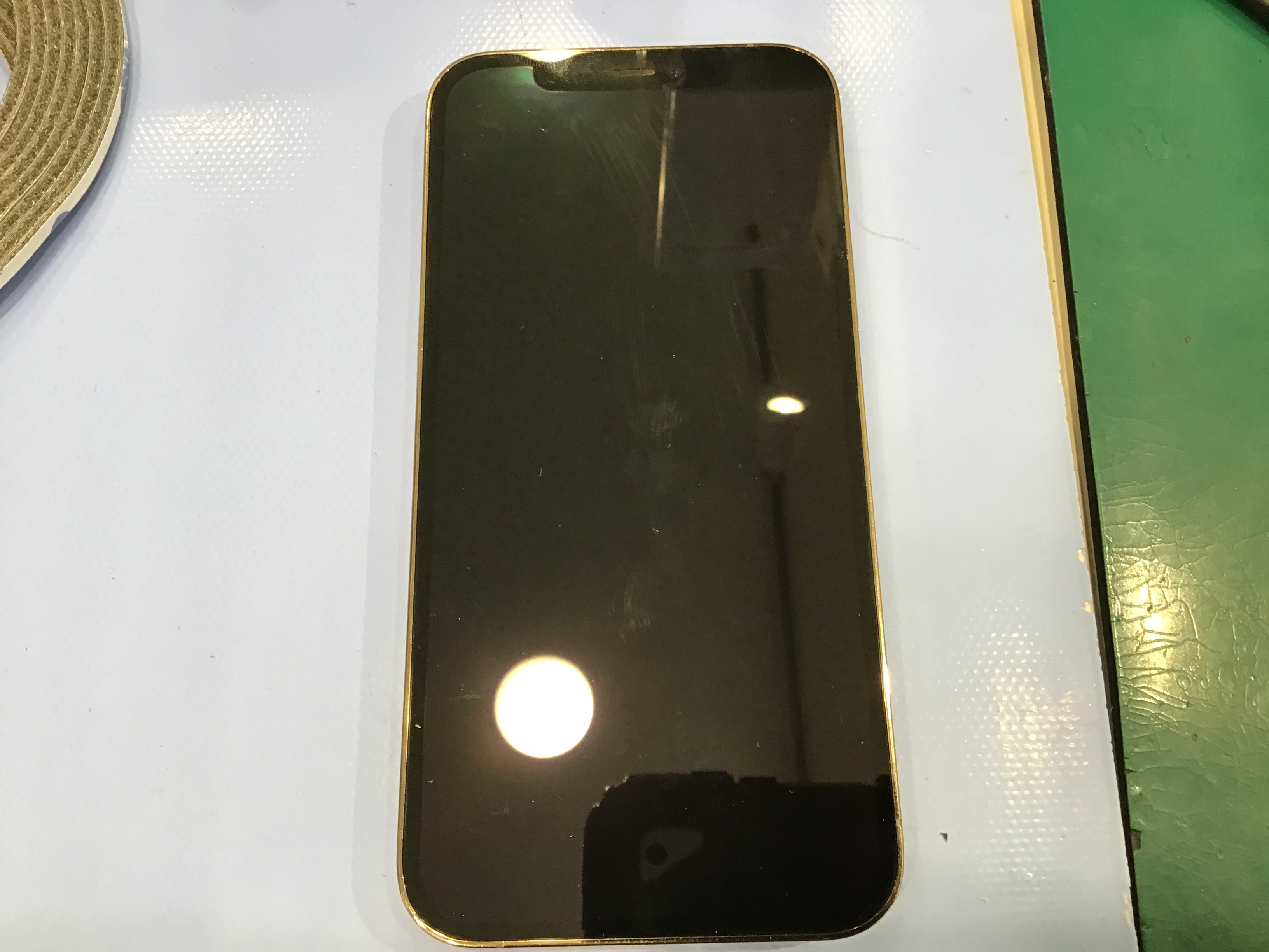 iPhoneのバッテリー交換ならデータそのまま最短３０分のスマホ修理工房ウイング上大岡返信！