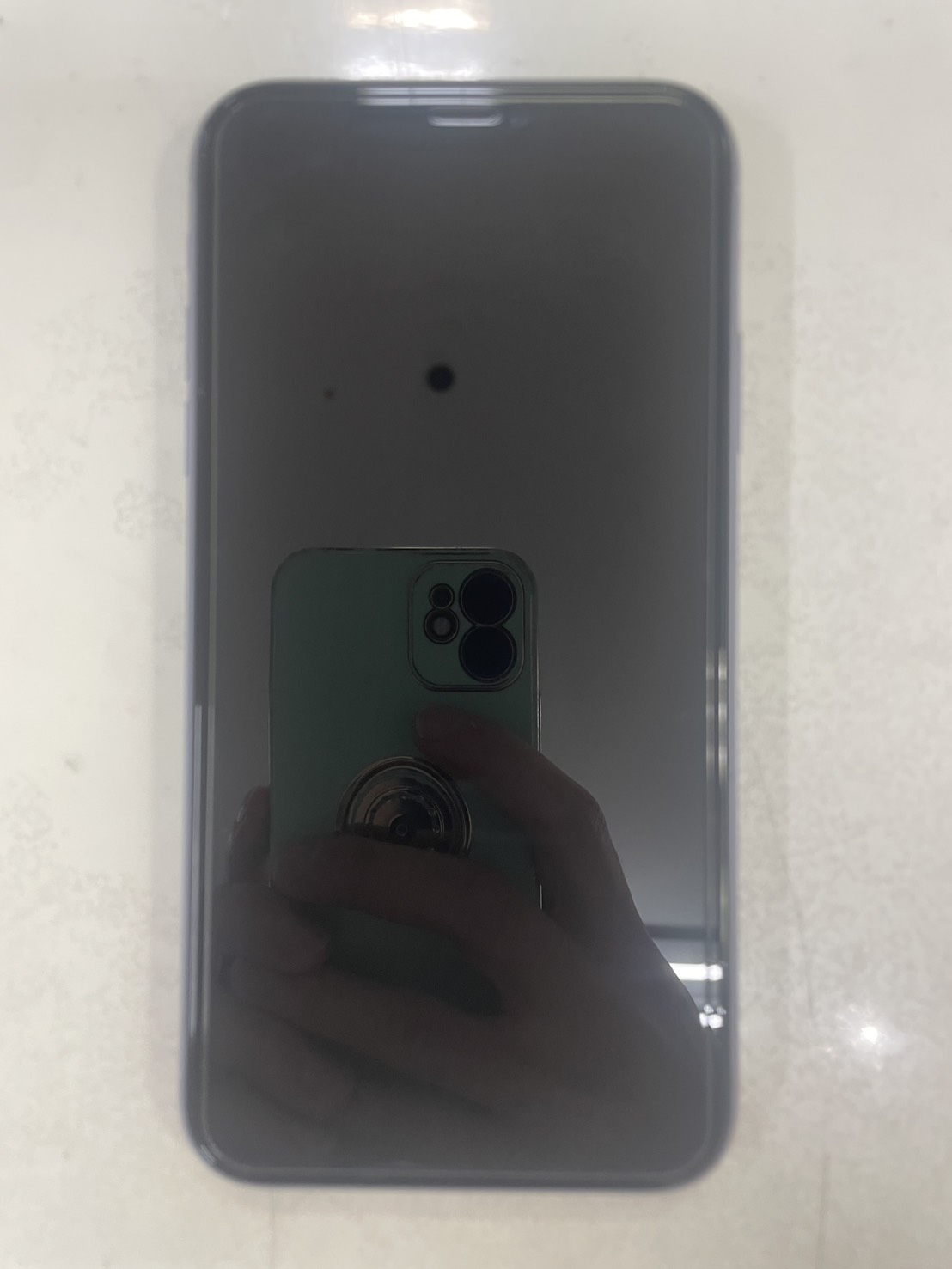 画面が外れてケーブルが切れている… iPhone11 画面交換【スマホ修理工房ミーツ国分寺店】