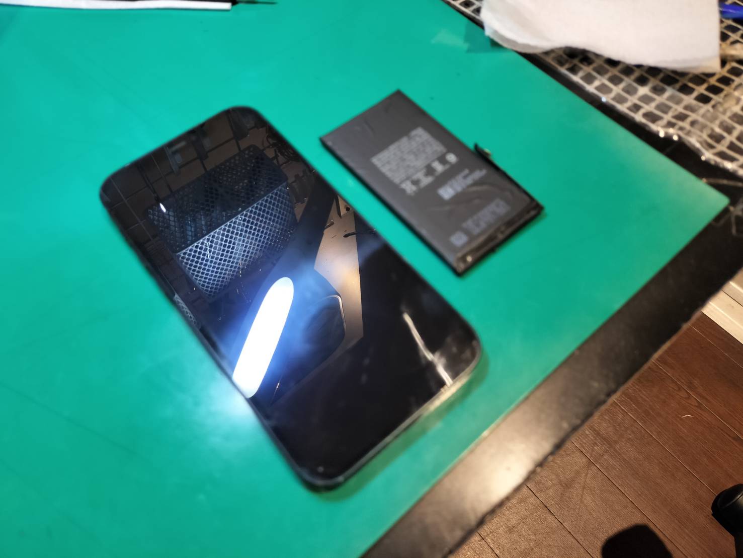 iPhone 12のバッテリー交換を承りました！【スマホ修理工房 調布パルコ店】