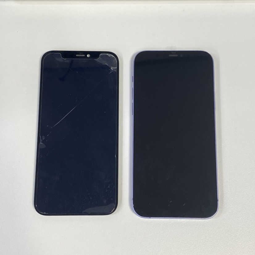 iPhone12パネル交換（アイフォン）