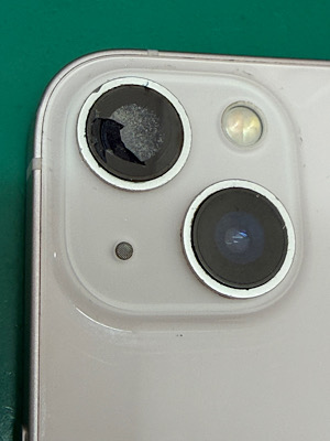 iPhone13 (アイフォンサーティーン) アウトカメラレンズ割れ交換 【江古田店】
