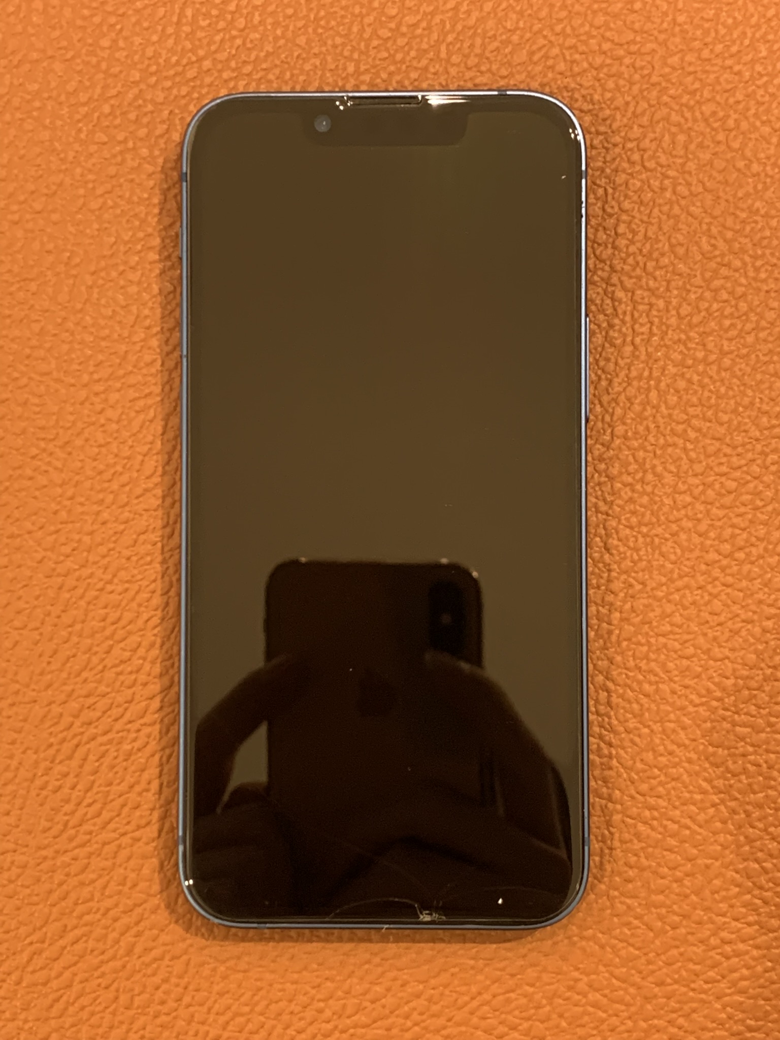 バッテリーの減りが早いiPhone13mini（アイフォン）のバッテリー交換承りました！！