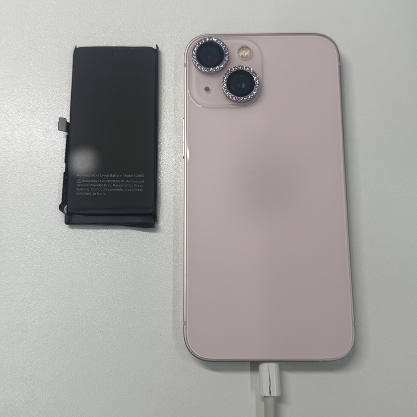 iPhone13miniバッテリー交換（アイフォン）