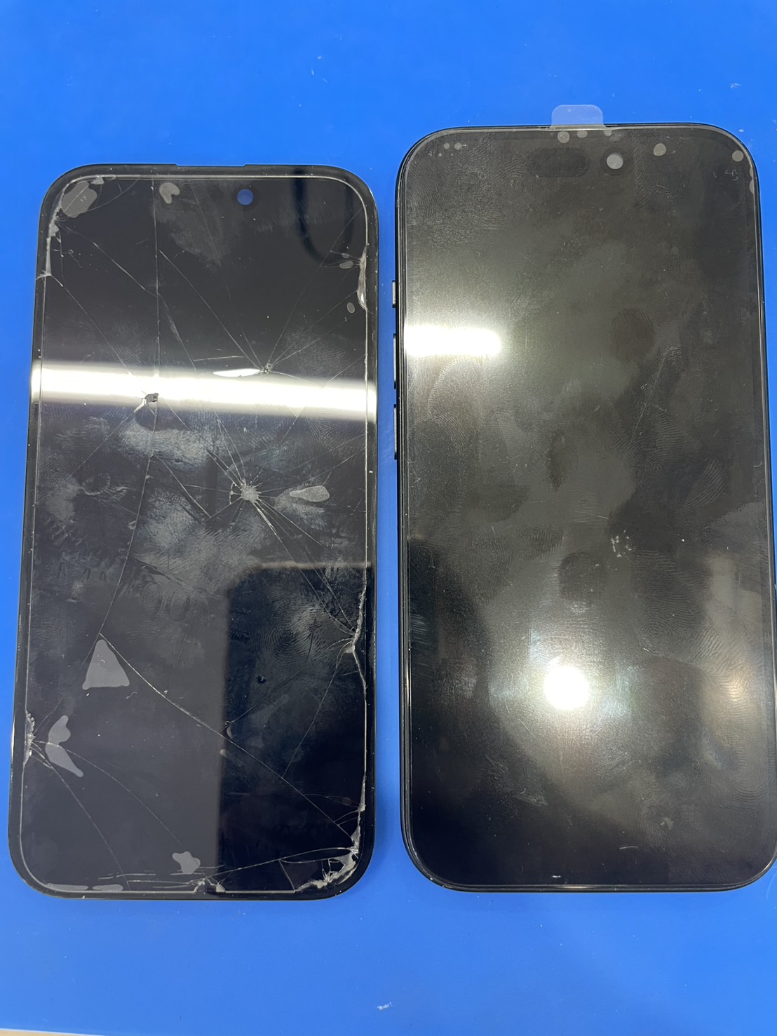 iPhone15の液晶交換の修理を承りました-スマホ修理工房和光駅前店-