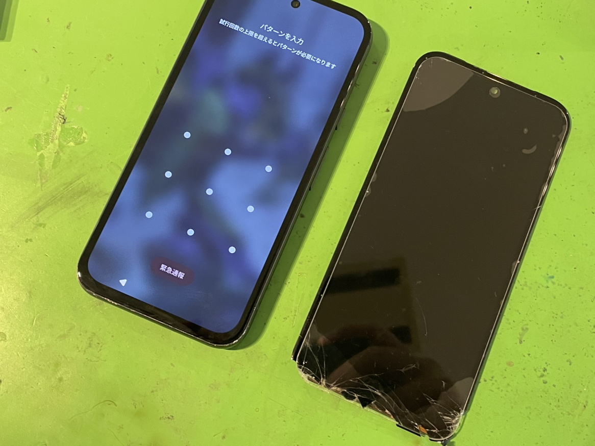 Pixel8a 液晶画面に黒いシミが出来て見えない画面修理致しました！