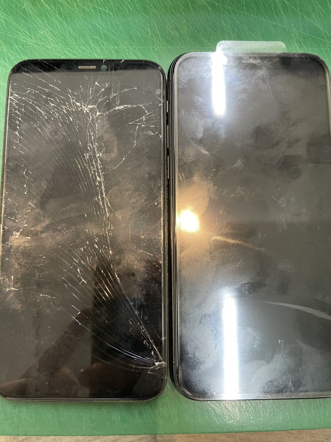 iPhone11Proの液晶交換の修理を承りました-スマホ修理工房和光市駅北口店-