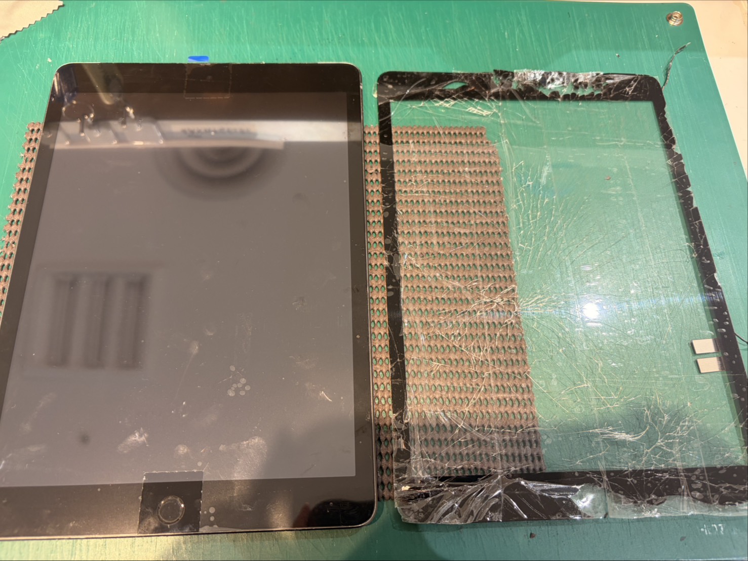 iPad9のタッチパネル交換を行いました！　-スマホ修理工房浦和パルコ店-
