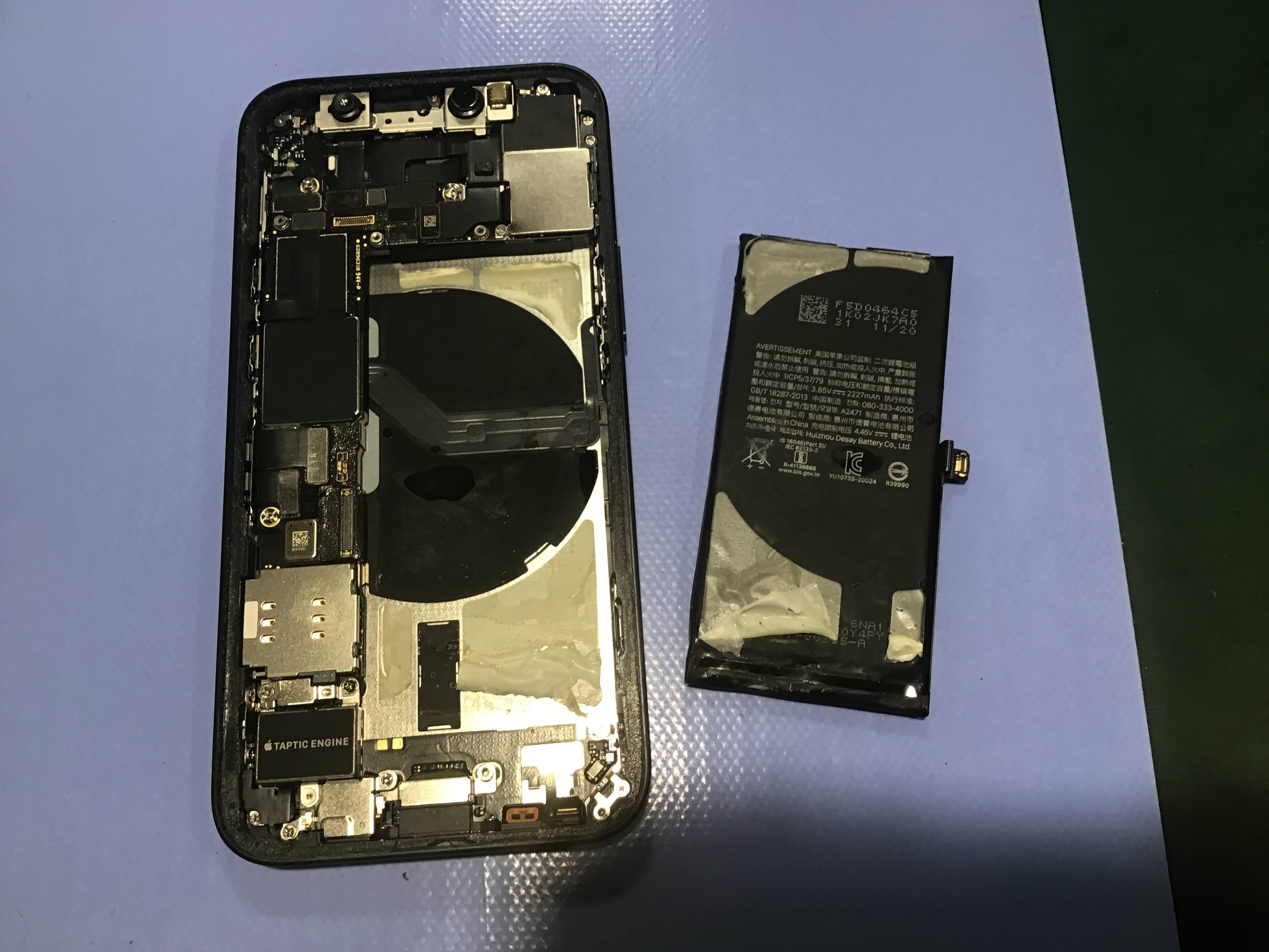 iPhone12修理ならデータをそのまま・最短即日修理のスマホ修理工房港北店にご相談ください！