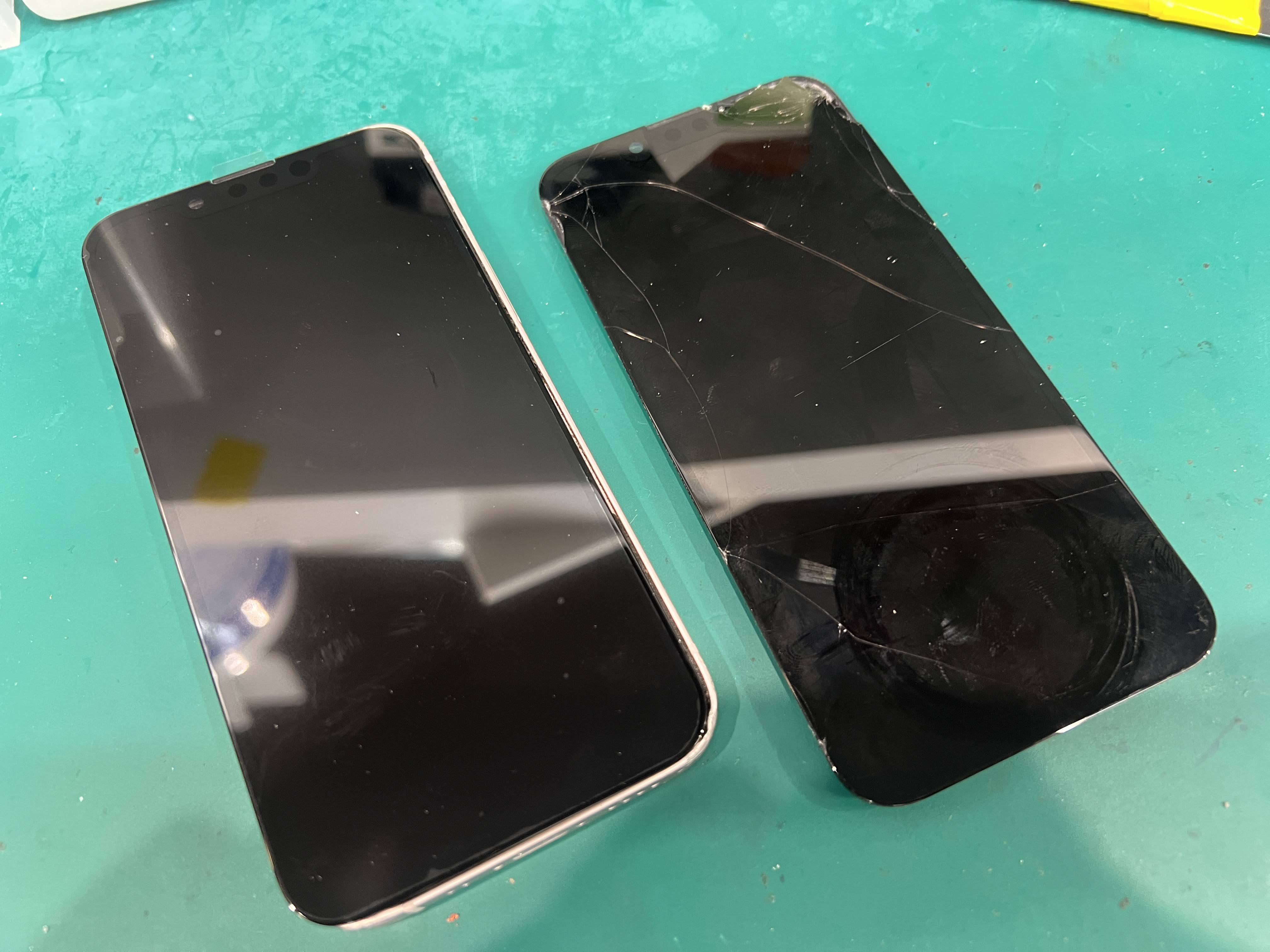 iPhone13mini ゴーストタッチ発生｜重度画面破損を即日修理