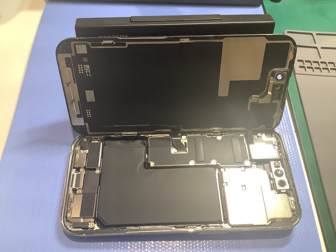 ご予約不要！スマホ修理なら最短即日修理のスマホ修理工房ラザウォーク甲斐双葉店へ
