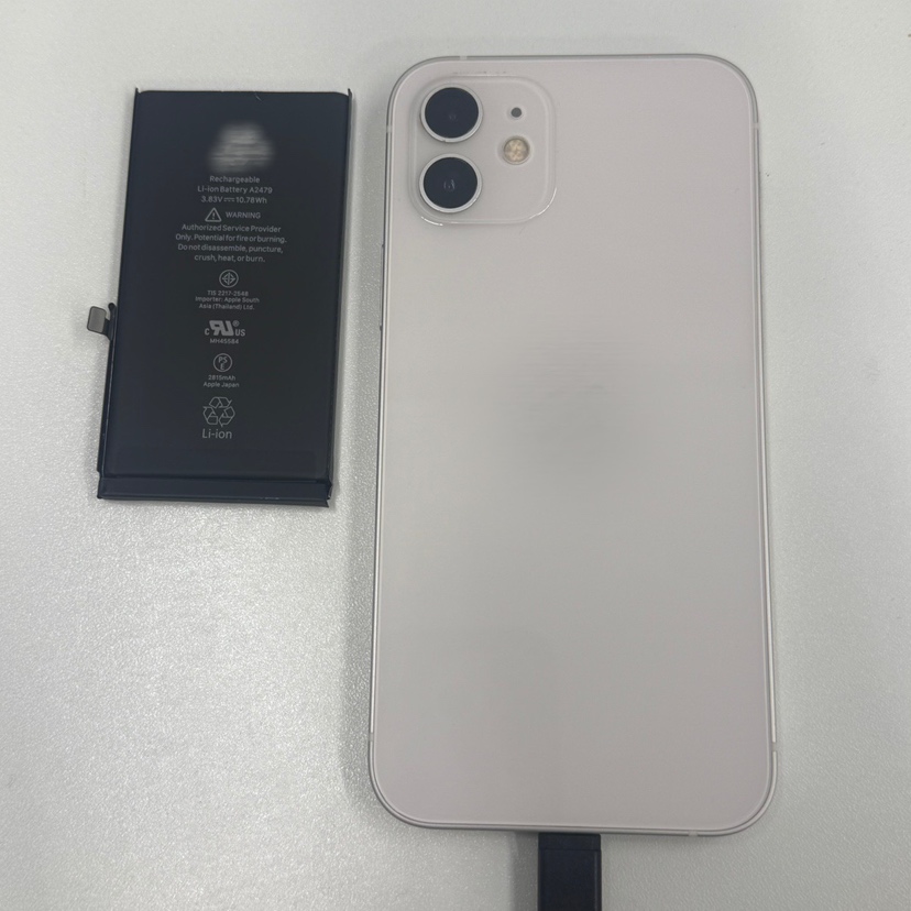 iPhone12バッテリー交換（アイフォン）