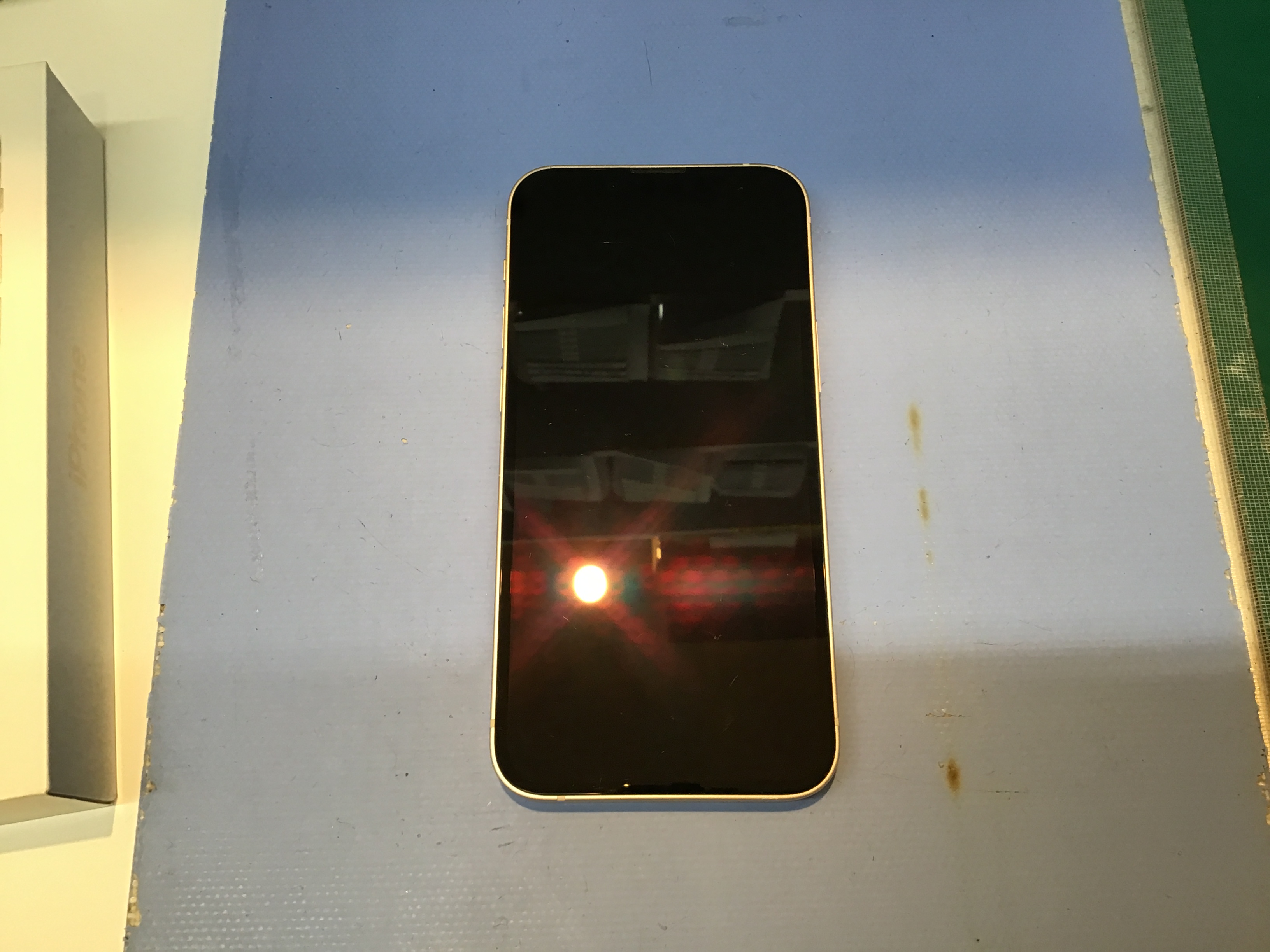 本日の修理：電源がはいらないiPhone