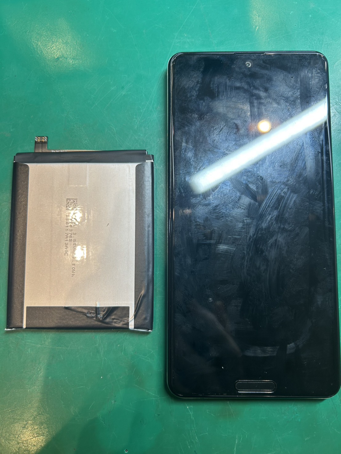 バッテリーの減りが早いため、交換を希望されたお客様【スマホ修理工房ミーツ国分寺店】