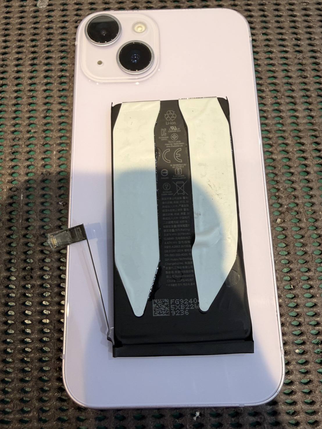 iPhone14のバッテリー交換を行いました！　-スマホ修理工房浦和パルコ店-