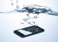 水没してしまい液晶が不調になってしまったら、スマホ修理工房にお任せ下さい！