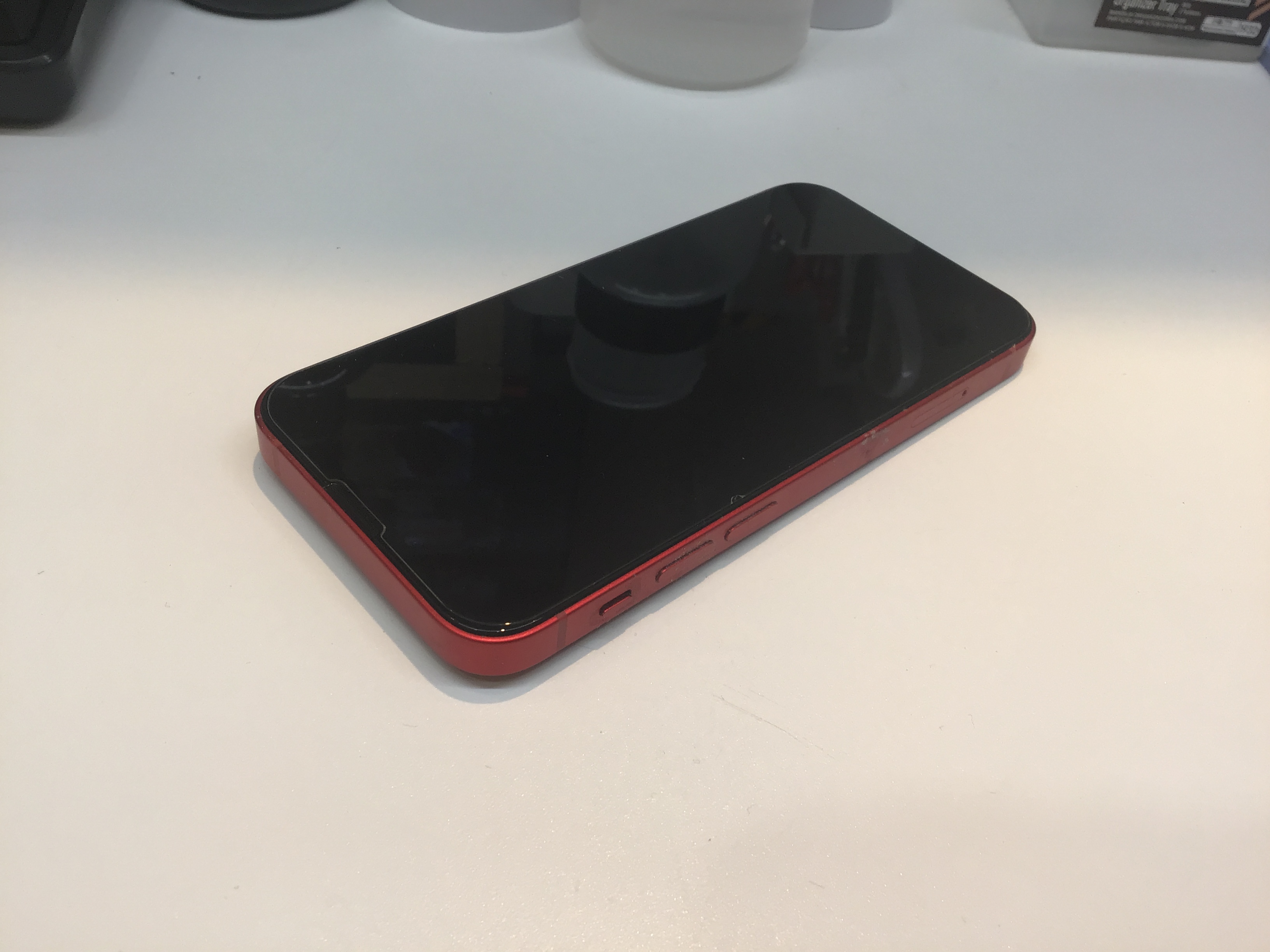 iPhone13のバッテリー交換は、データそのまま・即日修理のスマホ修理工房　海老名ビナウォーク店へ！