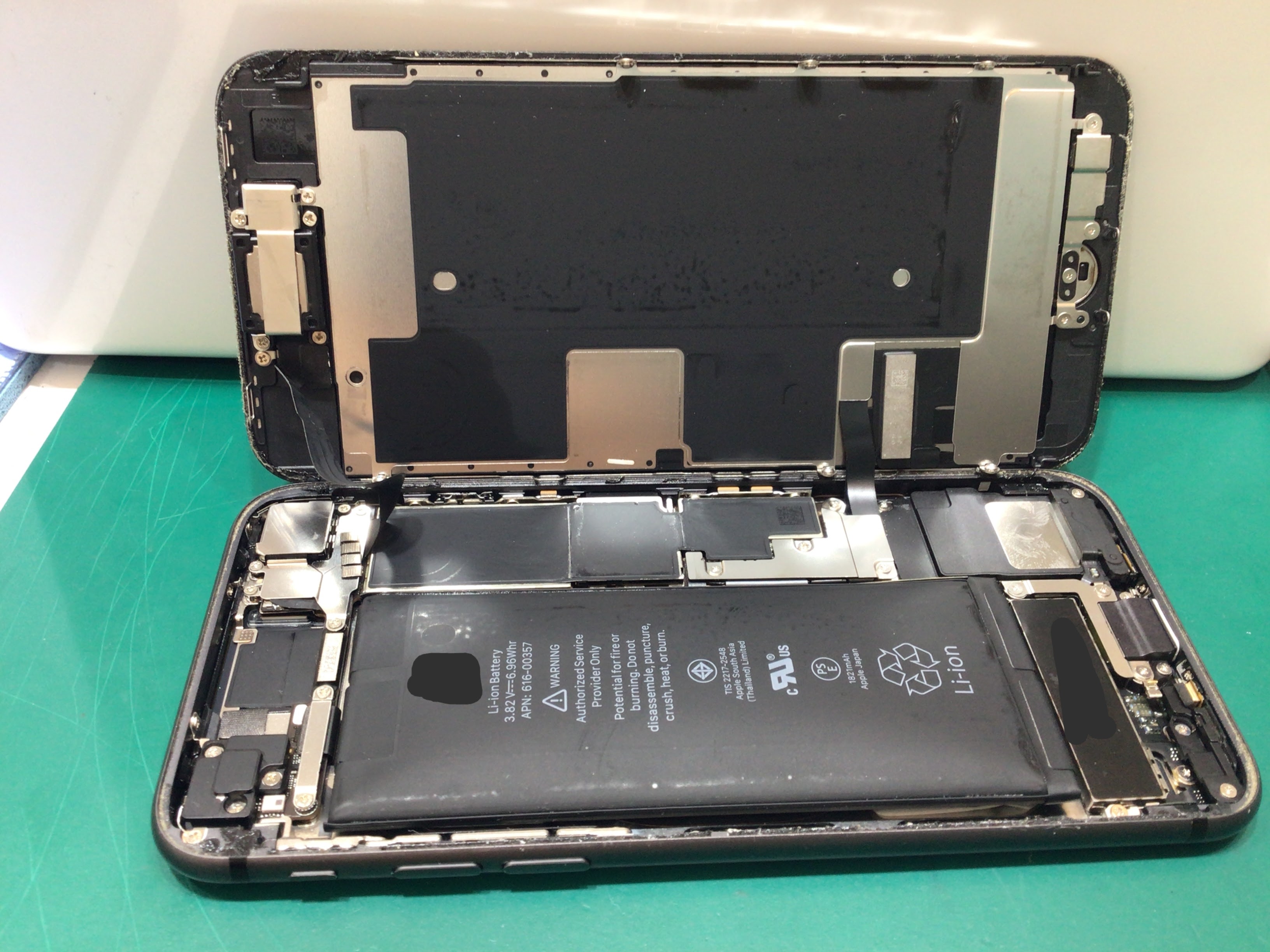 【スマホ修理工房橋本】iPhoneSE2のバッテリー交換（データそのまま！）｜電池がすぐ減る症状を最短60分で改善