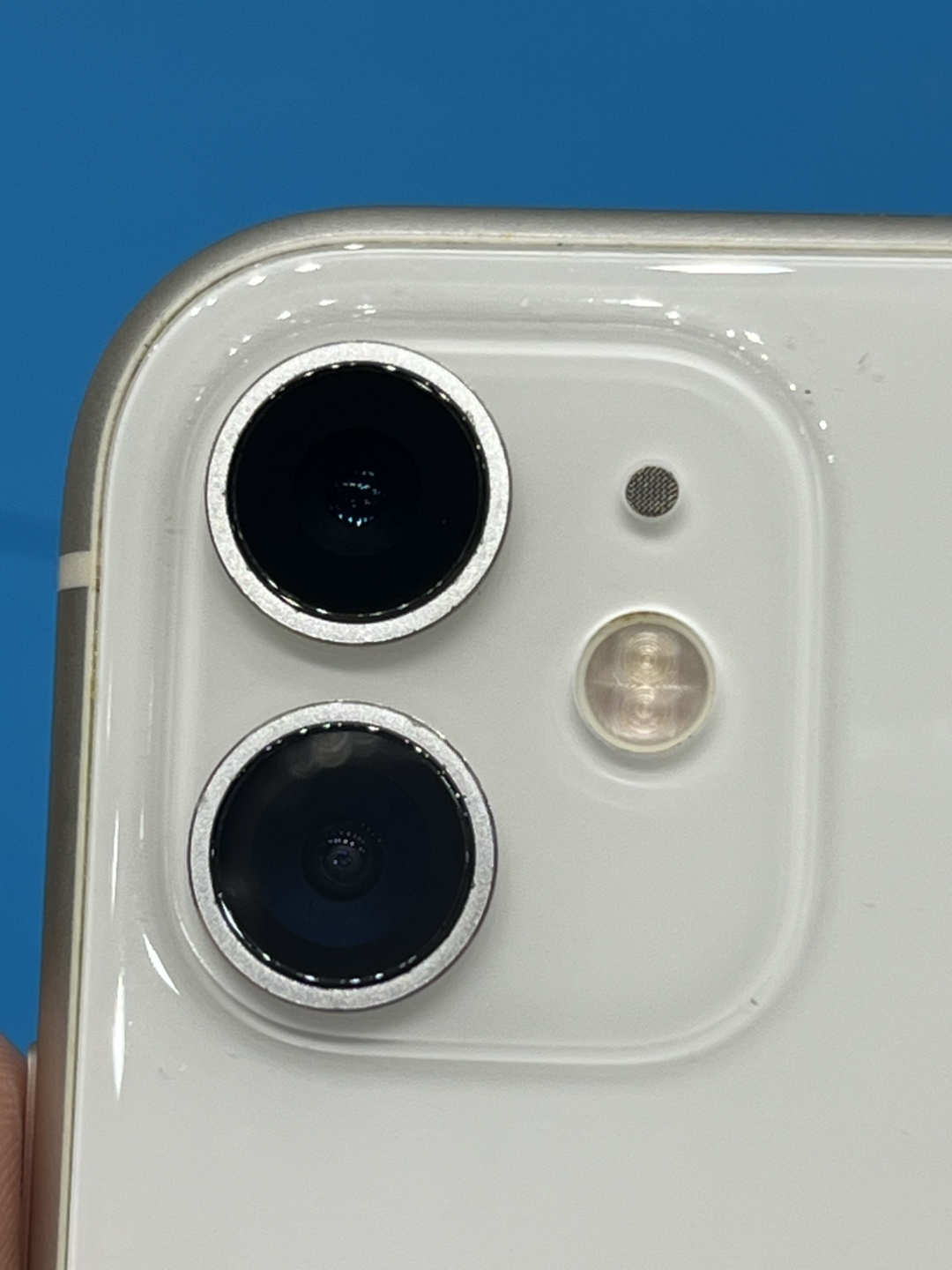 Phone 11（アイフォン イレブン）のカメラ割れ？