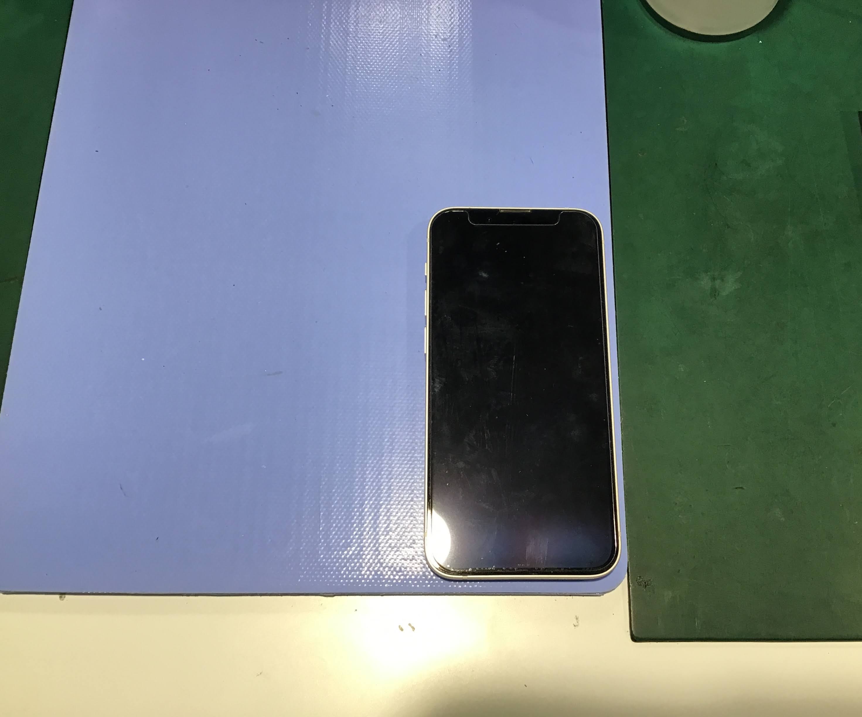 iPhone13ならデータをそのまま・最短即日修理のスマホ修理工房秋津店にご相談ください！
