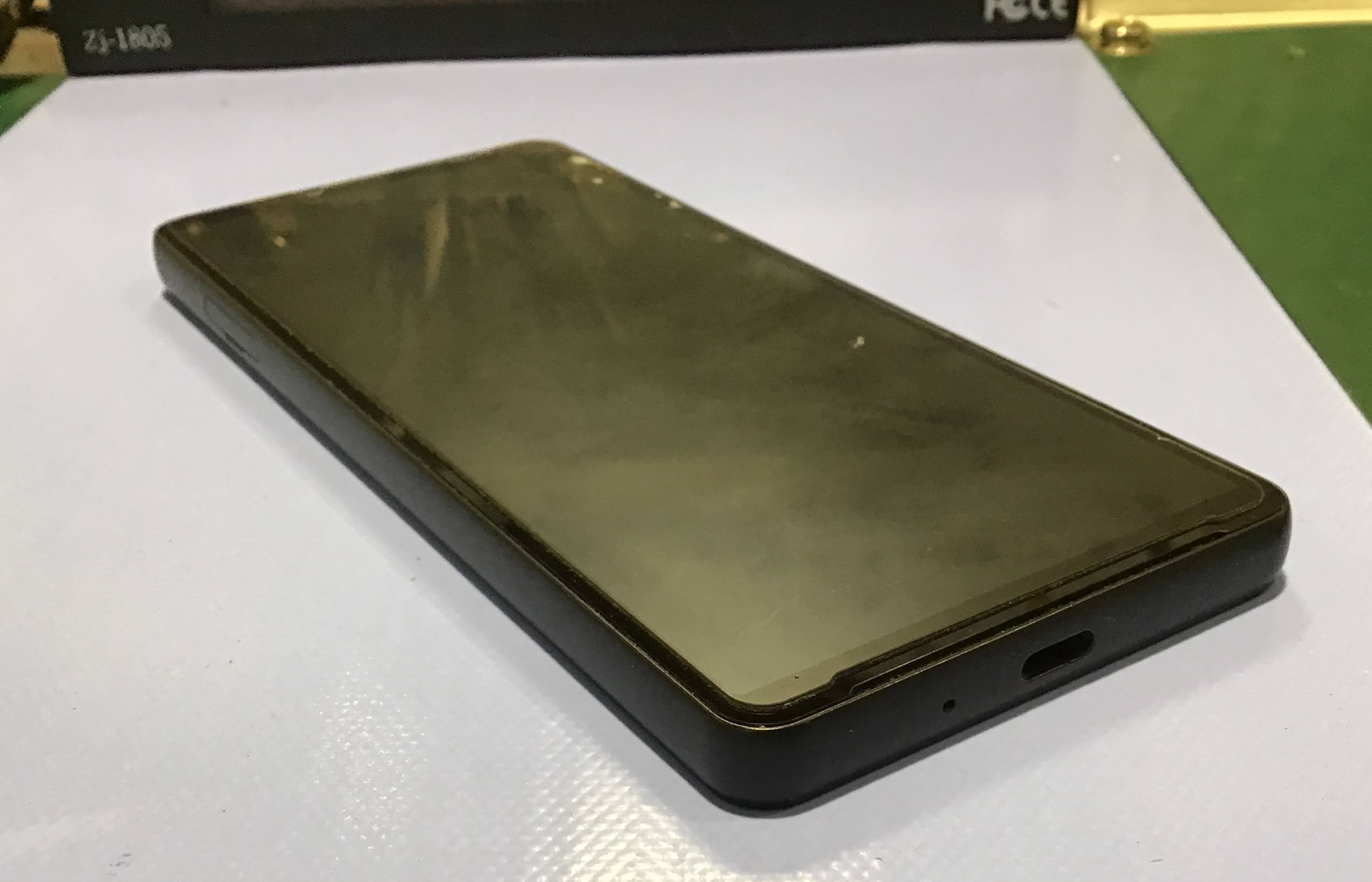 【Xperia 10Vl】画面交換をさせていただきました｜スマホ修理工房 秋津店