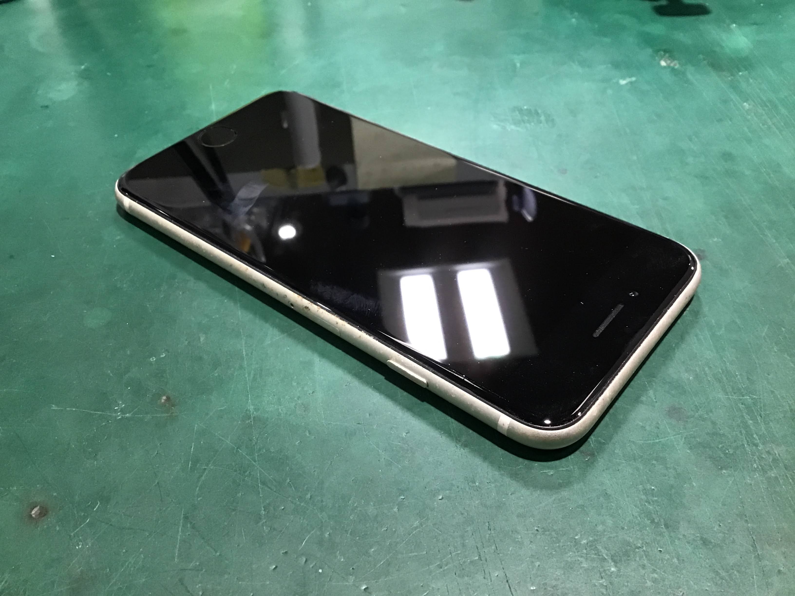 【iPhoneSE (第3世代)】バッテリー交換をさせていただきました｜スマホ修理工房 秋津店