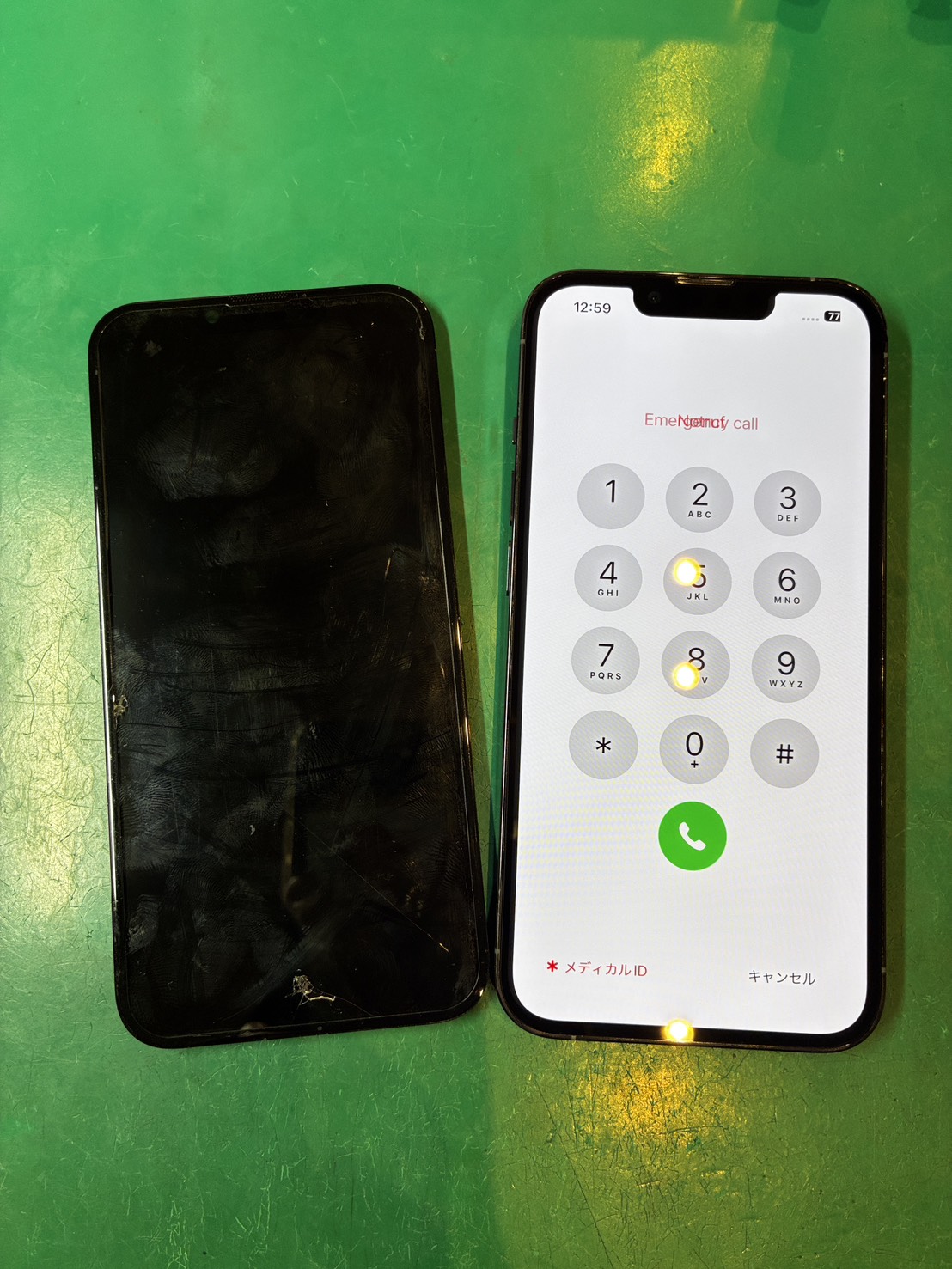 画面が緑色になって映らない… iPhone13Pro 画面交換修理【スマホ修理工房ミーツ国分寺店】