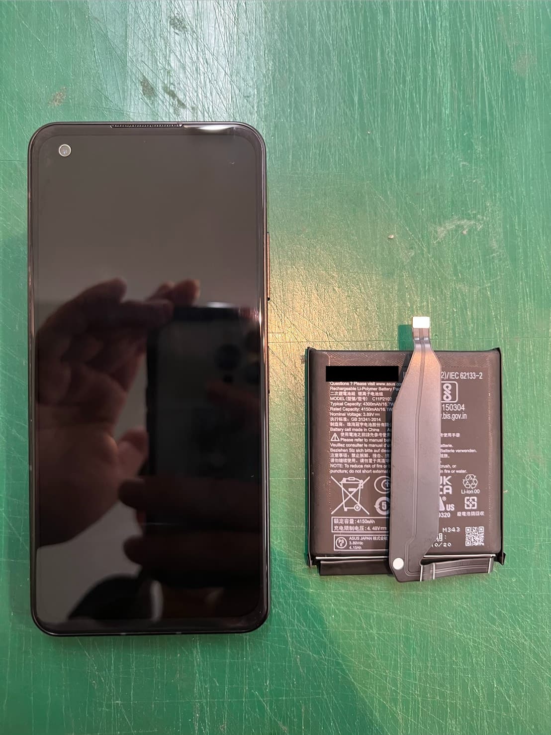 【Zenfone10】のバッテリー交換の修理を承りました-スマホ修理工房和光市駅北口店-