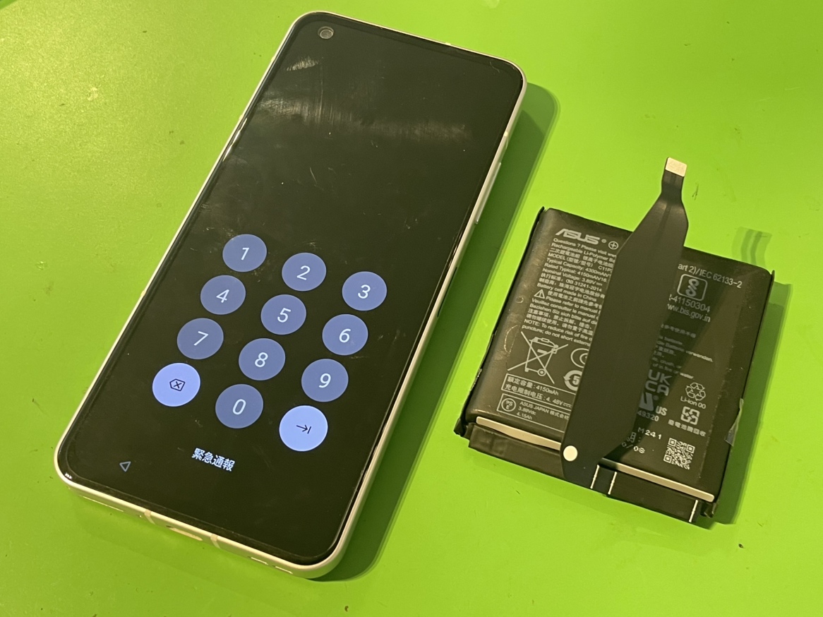 Zenfone9のバッテリー膨張！背面が浮いた端末を横浜関内で即日60分修理