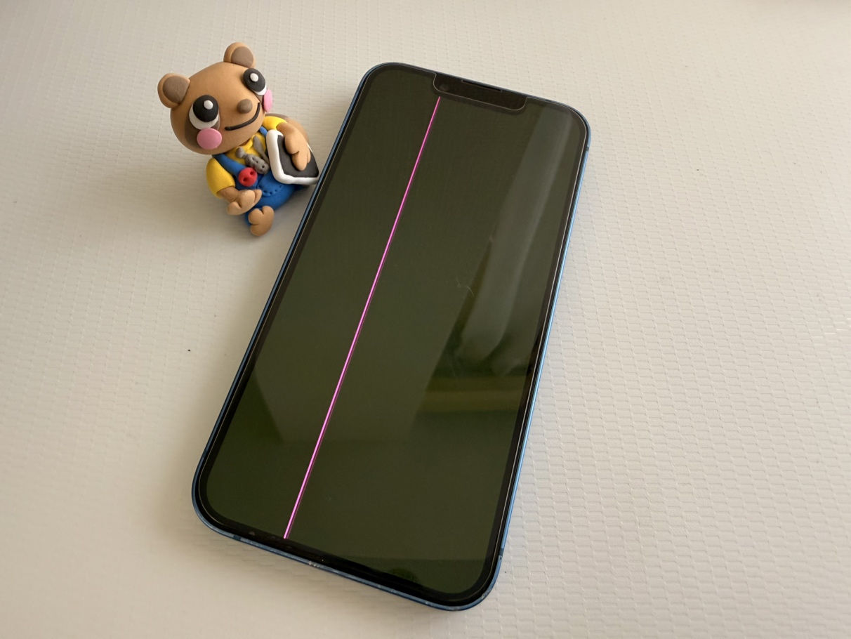 【中央林間店】表示不良のiPhone13mini