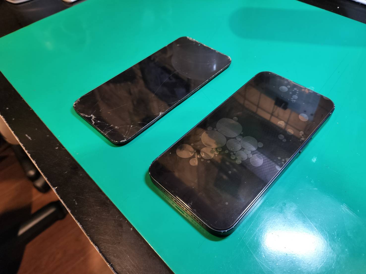 表示のできなくなったiPhone 13を修理しました📱【スマホ修理工房京王アートマン店】