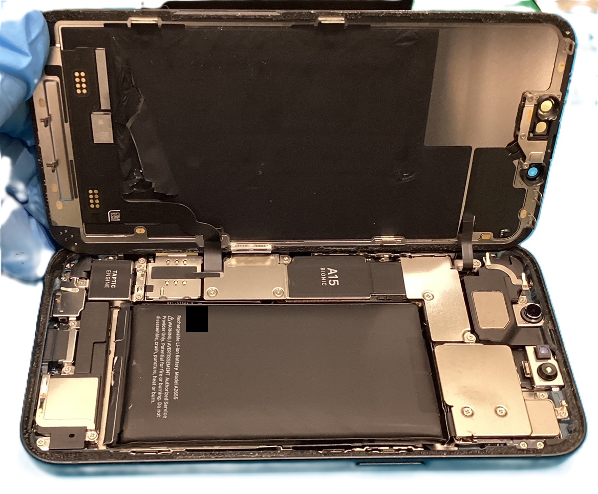 【iPhone１３のバッテリー交換はスマホ修理工房アスティ静岡店へ！！】