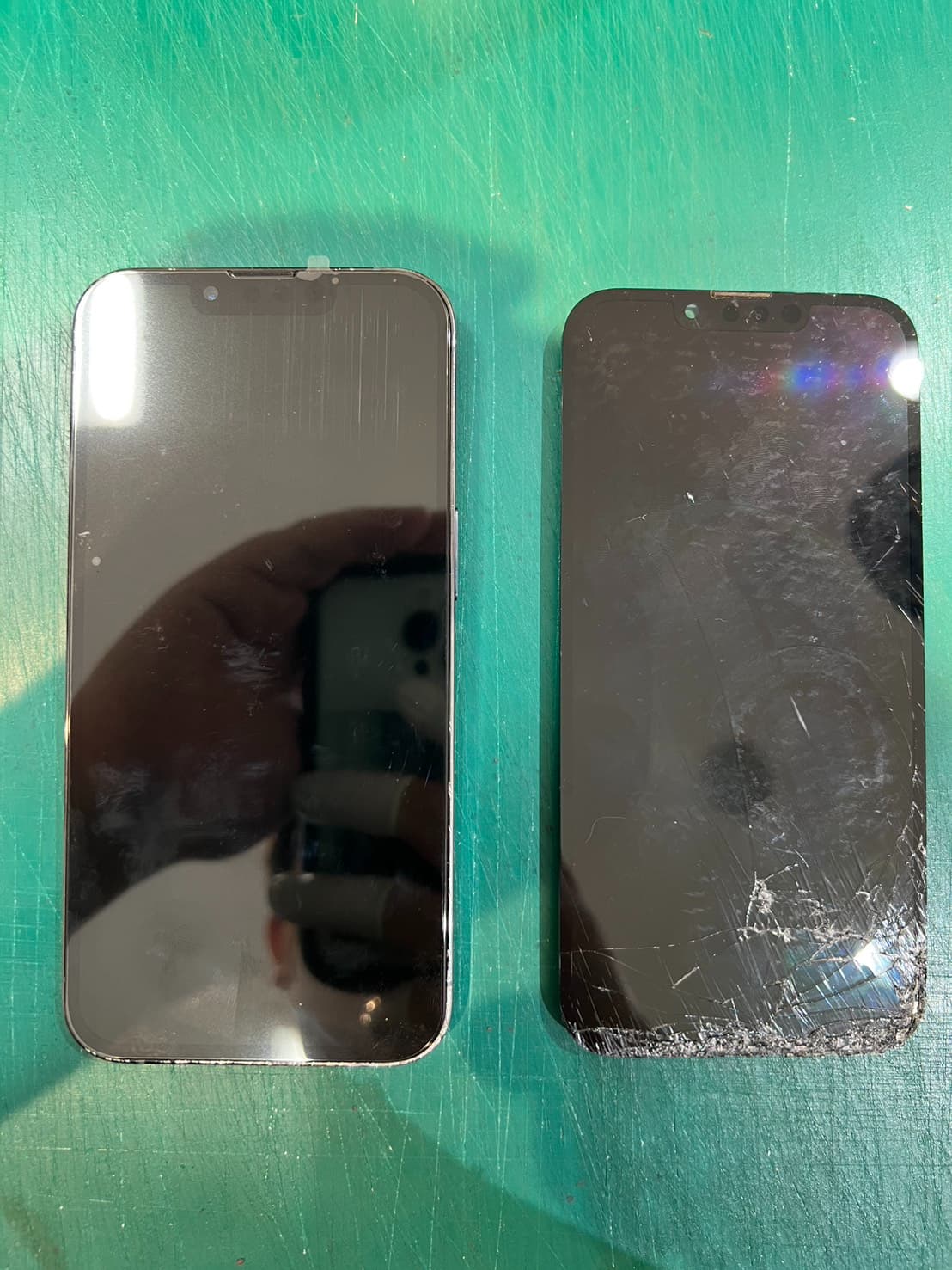 【iPhone13Pro】の画面パネル交換の修理を承りました-スマホ修理工房和光市駅北口店-