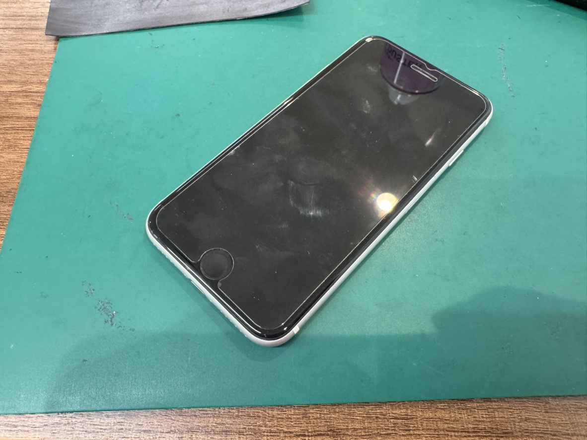 iPhoneSE2電池交換なら！