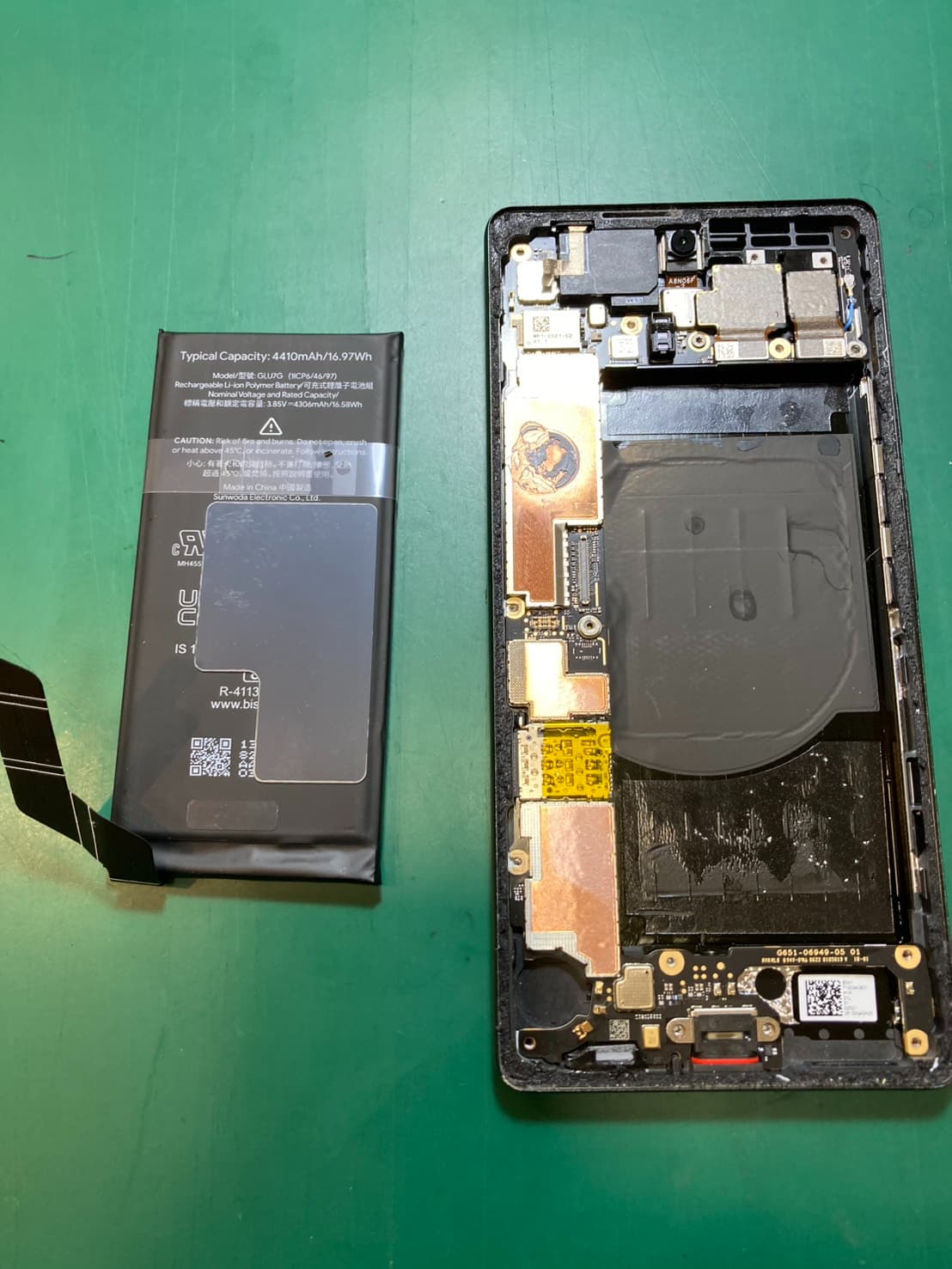 狭山市、川越市、入間市で Google Pixel6a のバッテリー交換ならスマホ修理工房新狭山店で！