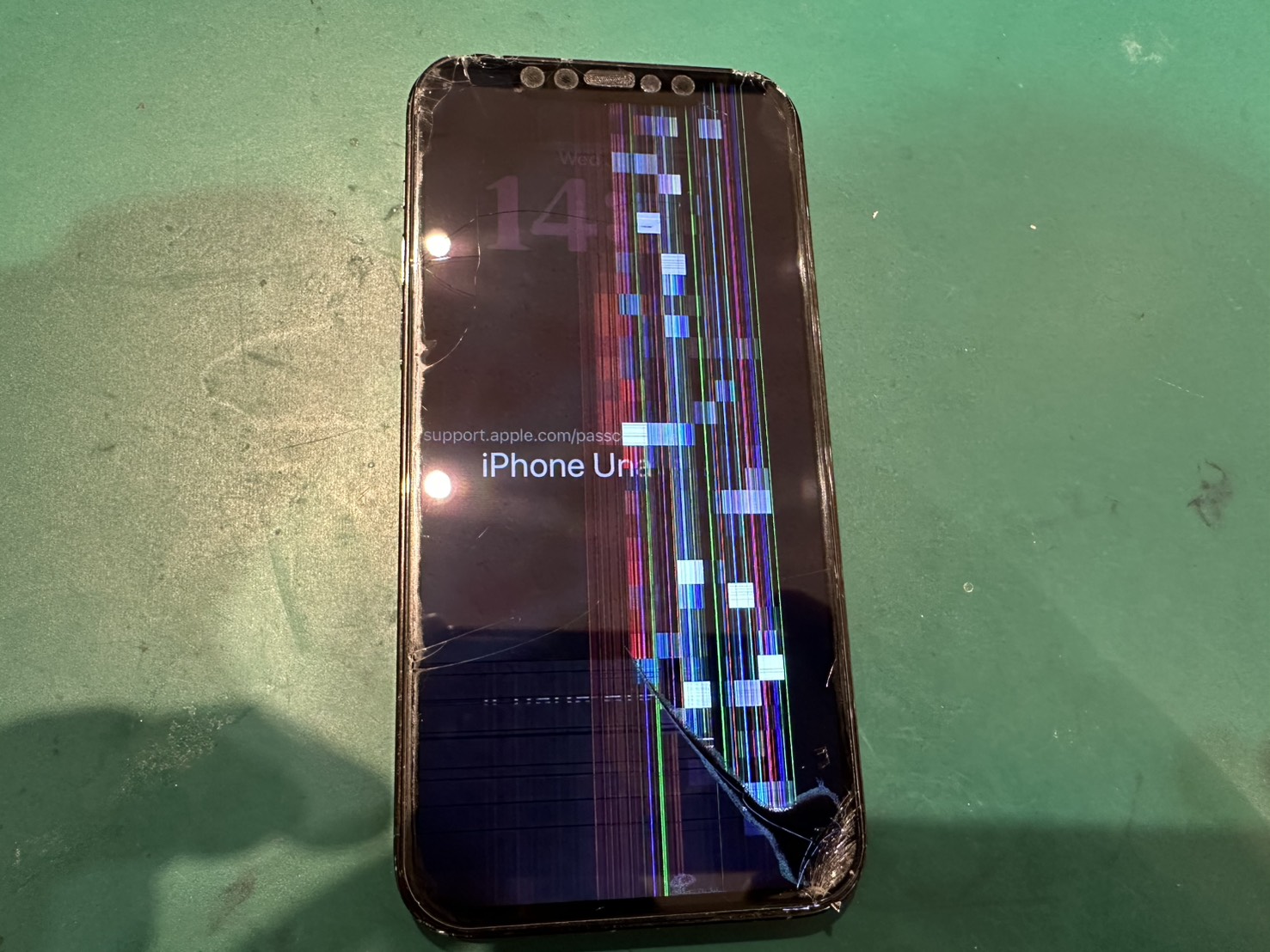 大井町よりご来店】iPhone12Proの画面交換修理をご依頼いただきました 