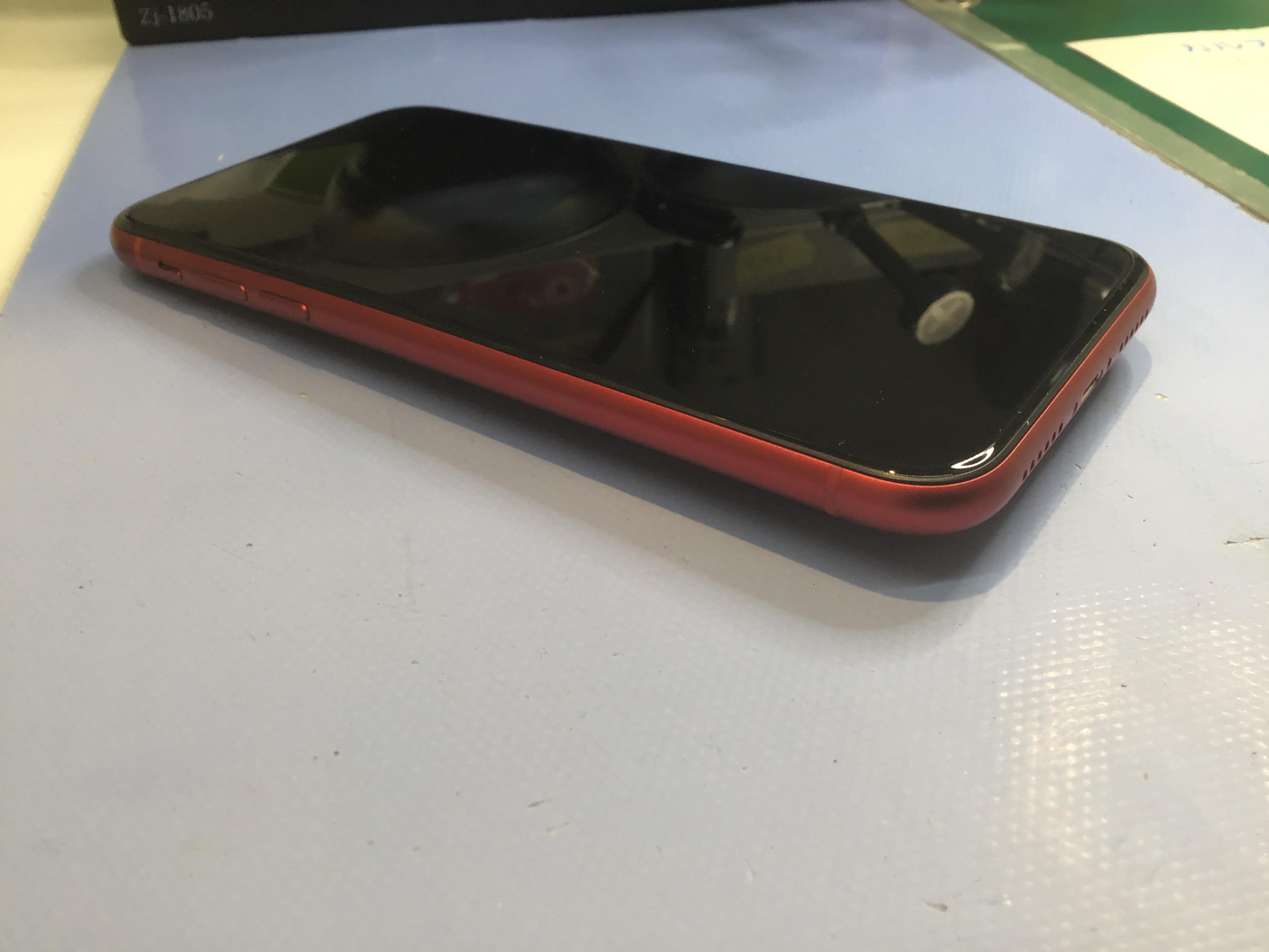 iPhone11のバッテリー交換は、データそのまま・即日修理のスマホ修理工房京王聖蹟桜ヶ丘ショッピングセンターB館店へ！