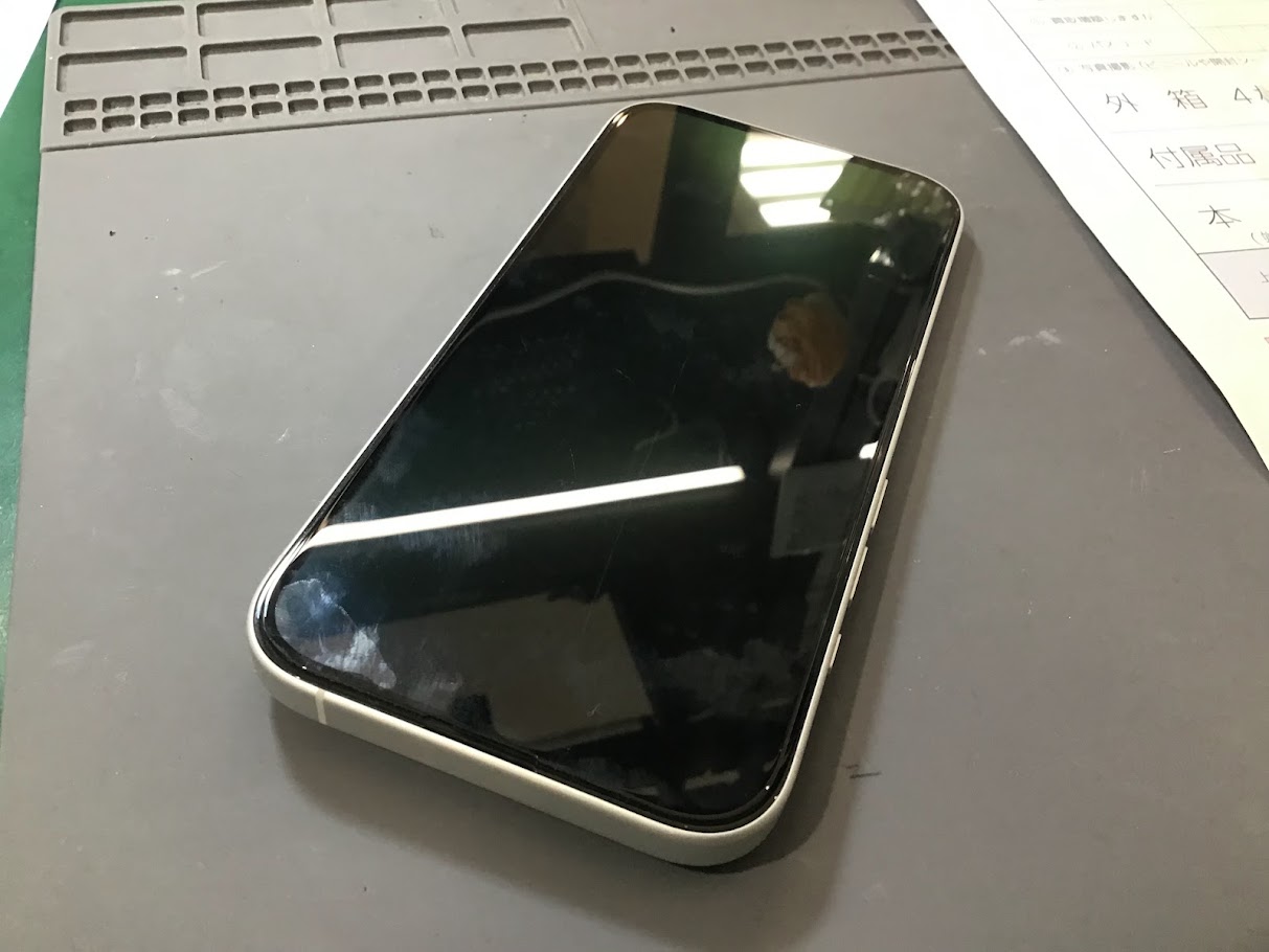 iPhone16の画面交換ならデータそのまま修理可能なスマホ修理工房セレオ甲府店へ！