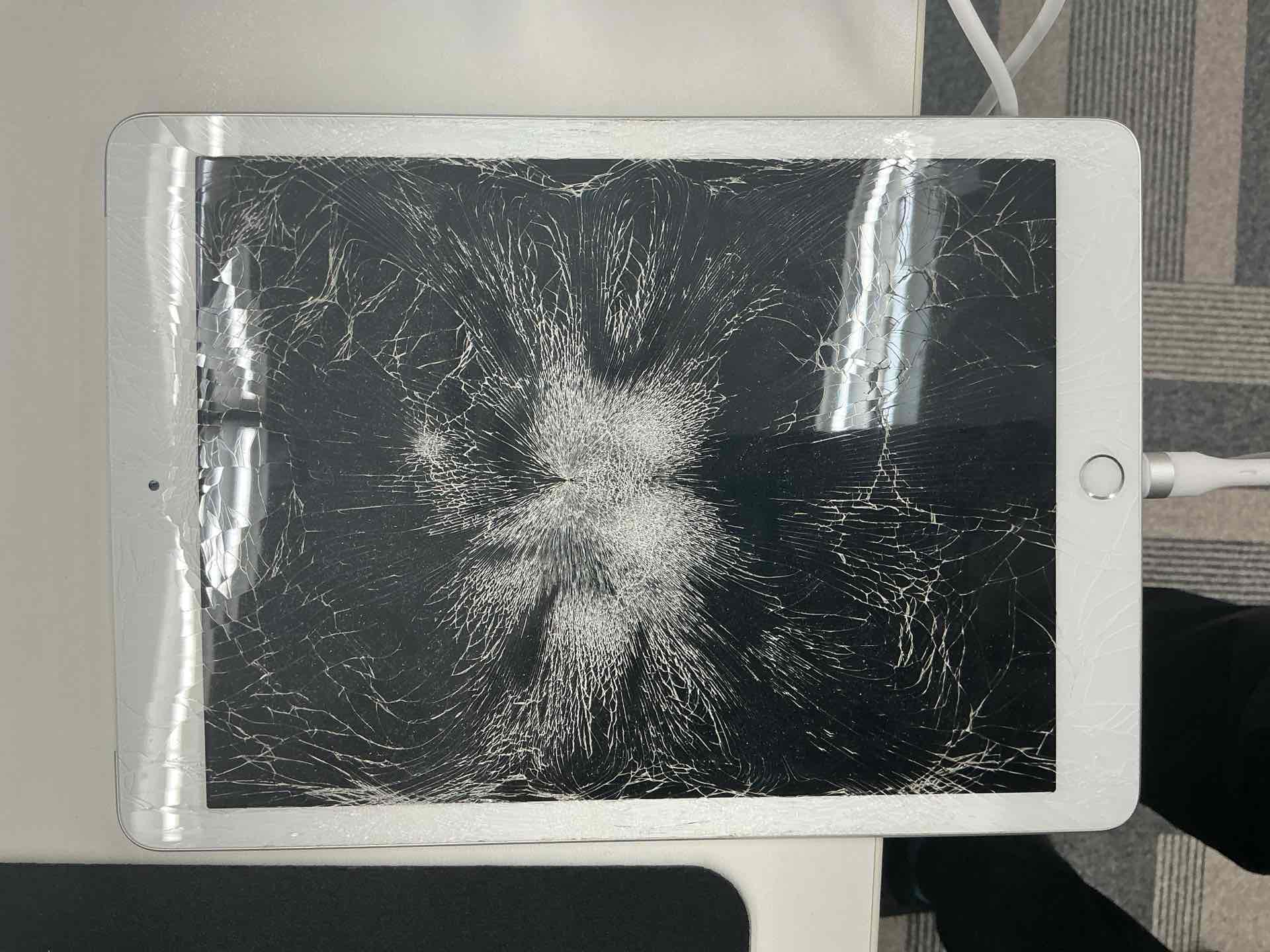 【函館】Ipadの画面が割れた！修理は可能？対応方法と修理料金目安