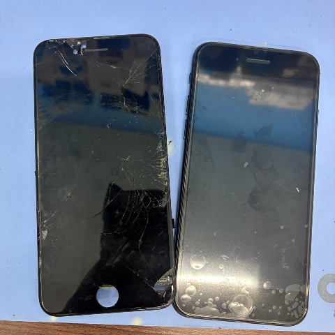 iPhoneSE3 パネル交換