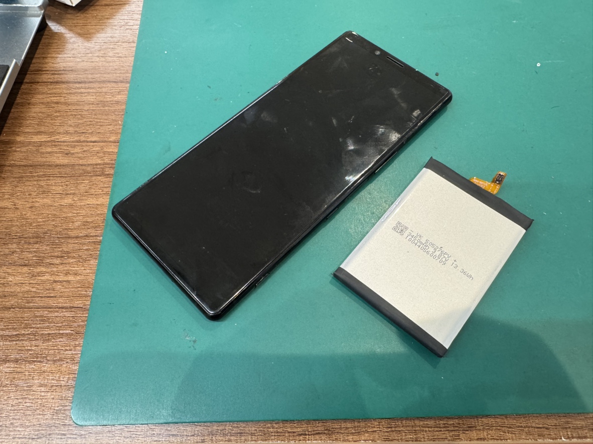 三浦・横須賀でXperia1電池交換なら！