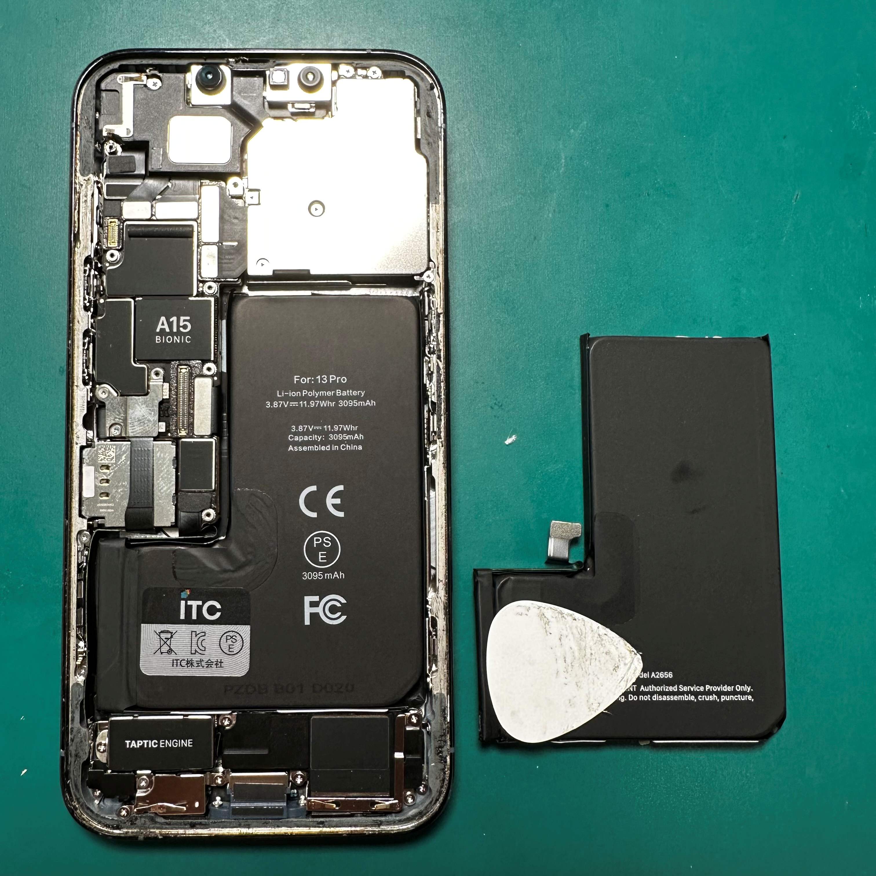 iPhone13Proのバッテリー交換なら、「スマホ修理工房　札幌清田東光ストア真栄店」までご相談ください📱✨