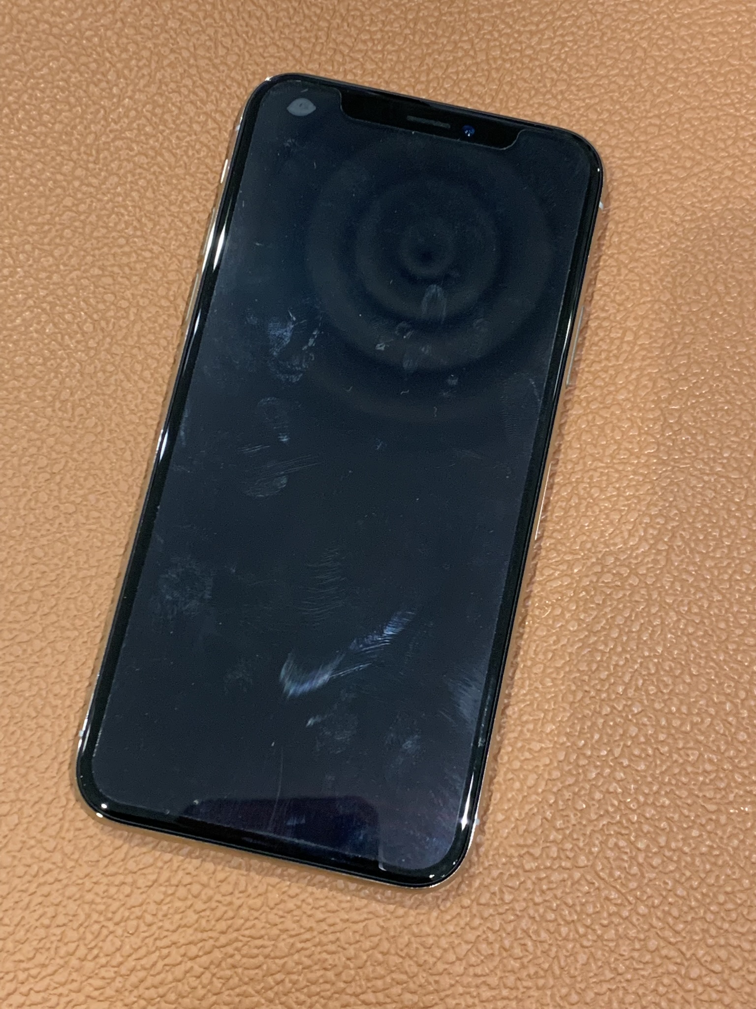 バッテリーの減りが早いiPhoneX（アイフォン）のバッテリー交換承りました！！