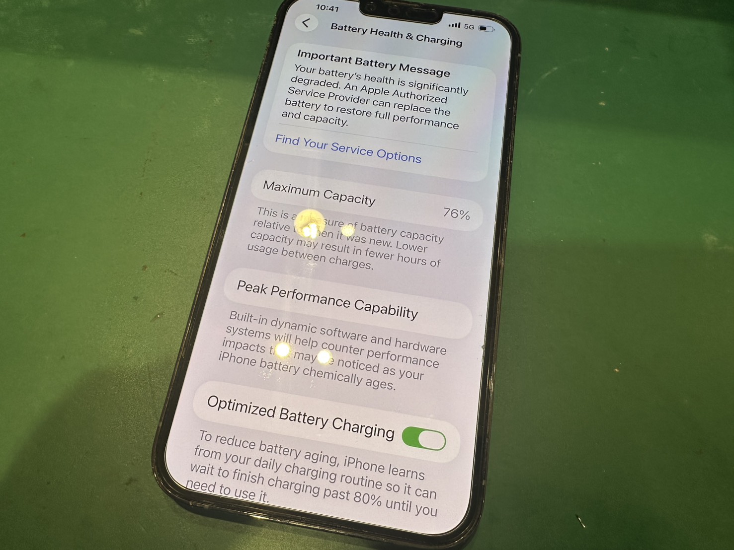 アメリカよりご来店】iPhone13ProMaxのバッテリー交換修理をご依頼 