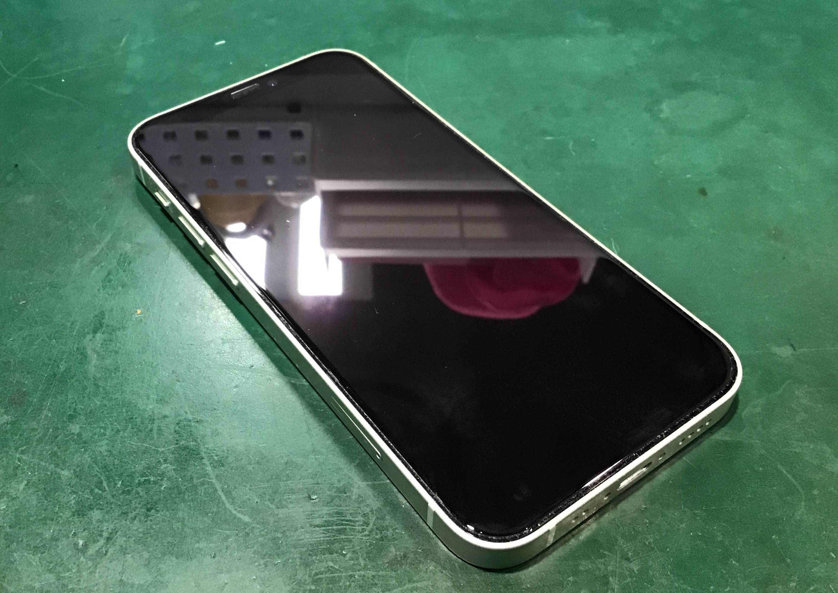 【iPhone12 mini】バッテリー交換をさせていただきました｜スマホ修理工房 秋津店