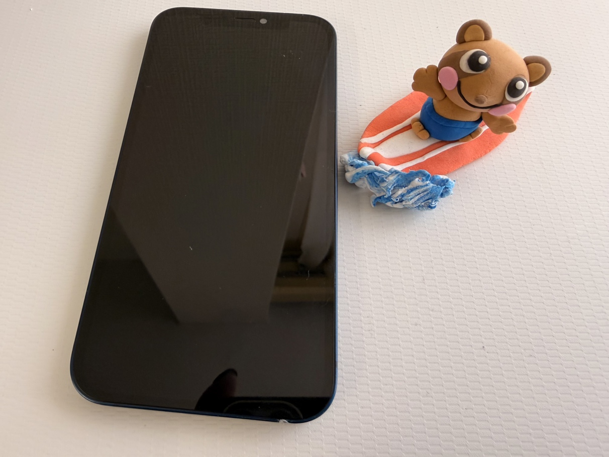 iPhone13の水没即日修理【中央林間店】
