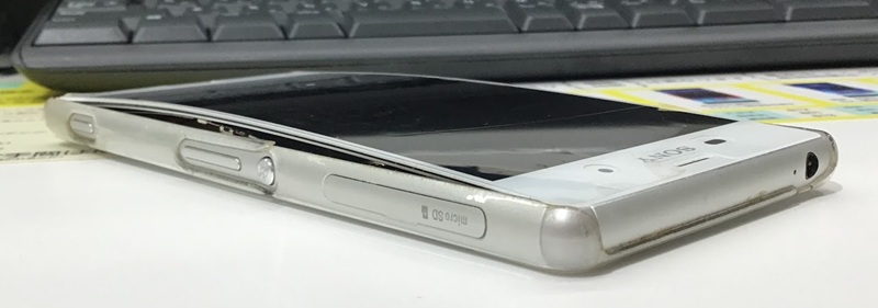 スマホも熱中症になる？危険なサインと「絶対にやってはいけない」NGな冷やし方