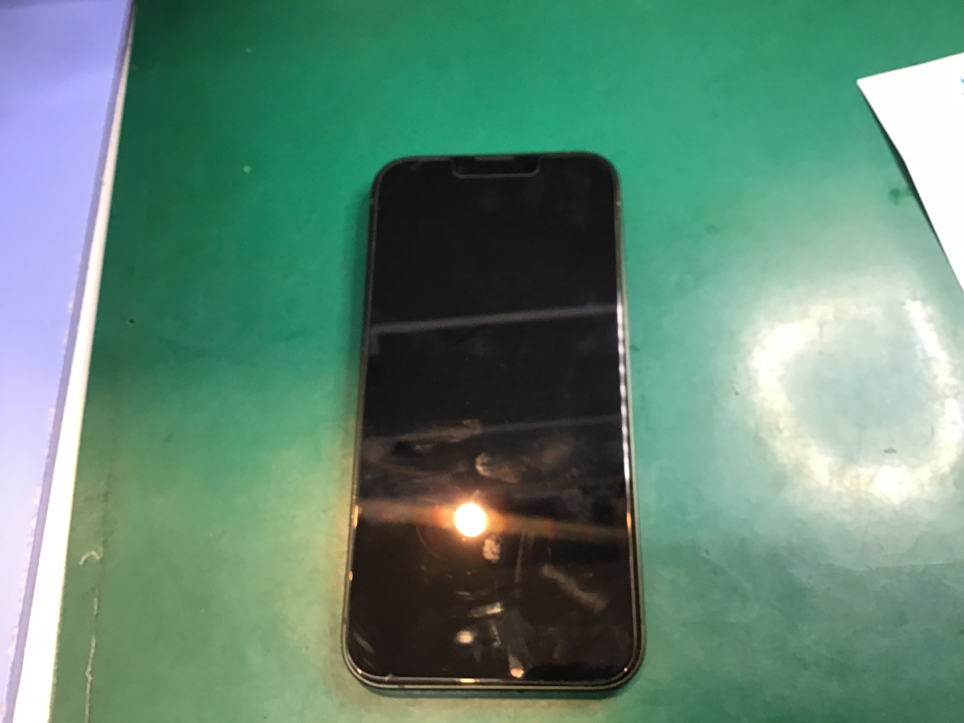 iPhone13のバッテリー交換は、データそのまま・即日修理のスマホ修理工房京王聖蹟桜ヶ丘ショッピングセンターB館店へ！