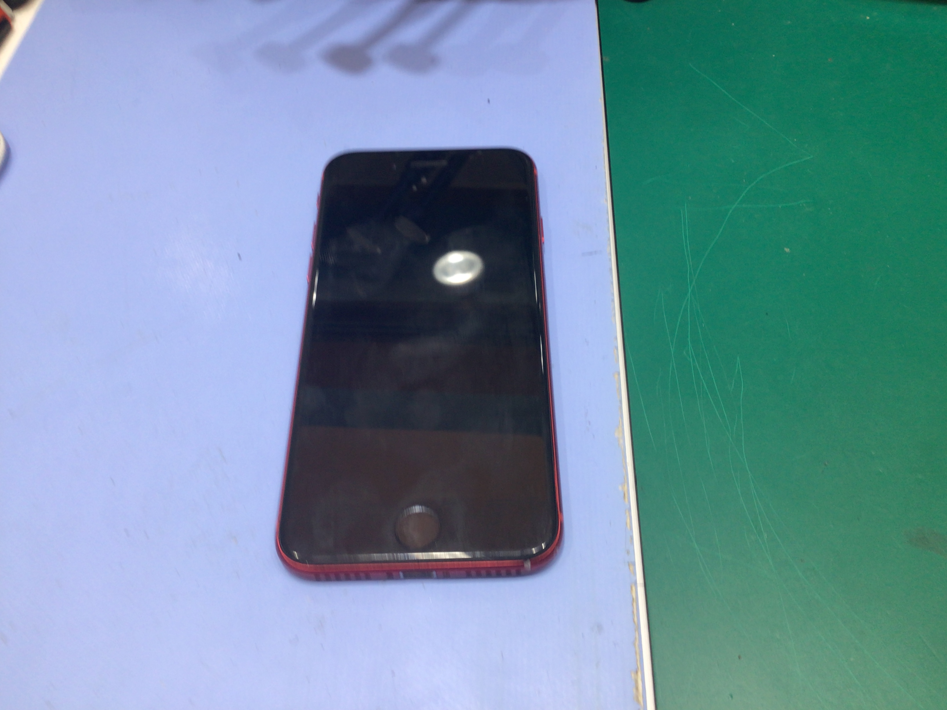 【イーアス高尾】iPhoneSE2のバッテリー交換（データそのまま！）｜電池がすぐ減る症状を最短60分で改善